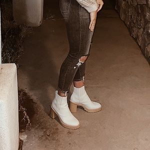 White Dolce Vita Boot